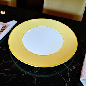 Vtg  Pagnossin Treviso Italy Ironstone Chop Plate  12” Martinique Yellow Platter